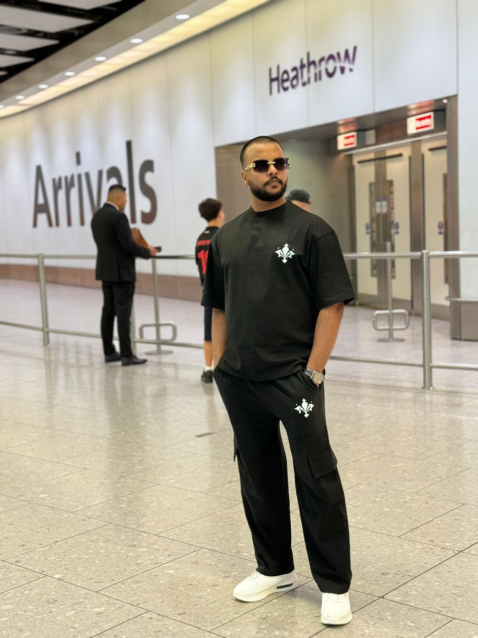 Men’s Premium Black Tracksuit (T-Shirt & Trouser Set)